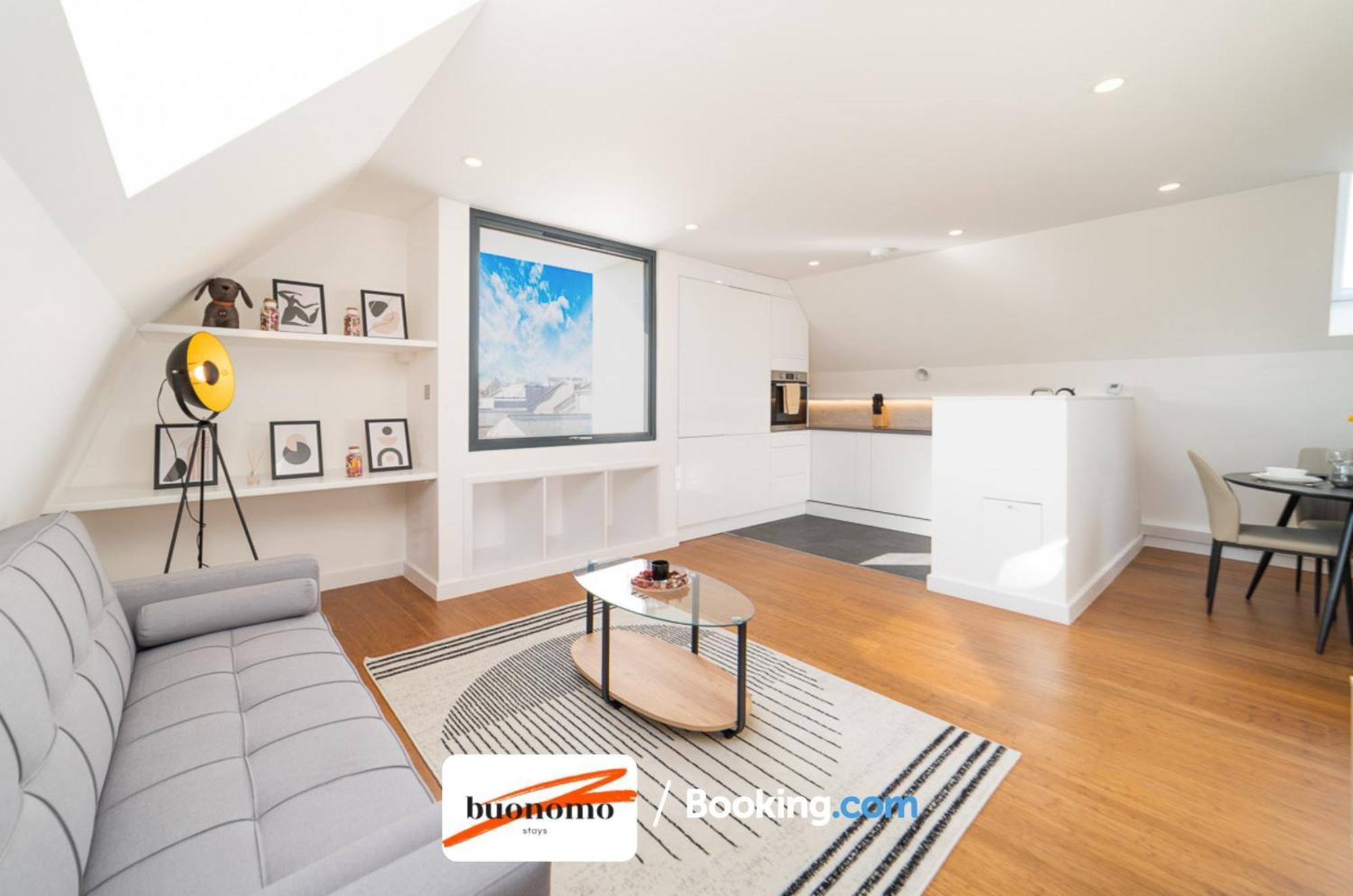 Two Bedroom Apartment At Buonomo Stays Short Lets & Serviced Accommodation London Exterior foto